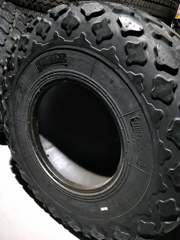 Шины для катков Felede 23.1-26 12pr R3 TL